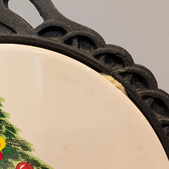 Holiday Cast Iron Trivet with Christmas Tree Design - Picture 4 of 6